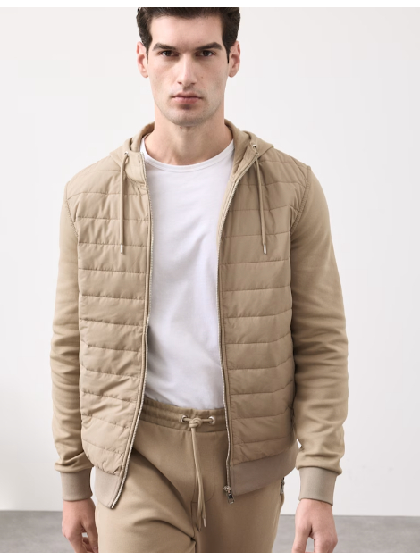 Coats & Jackets